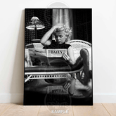 Marilyn Monroe Reading Newspaper | Elegant Vintage Hollywood Print - A4 – 21x29cm (8x12’’) - Print